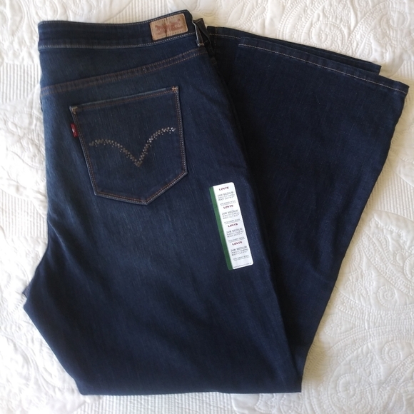 Levi's Jeans - Picture 5 of 7